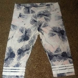 Womens XXL capris